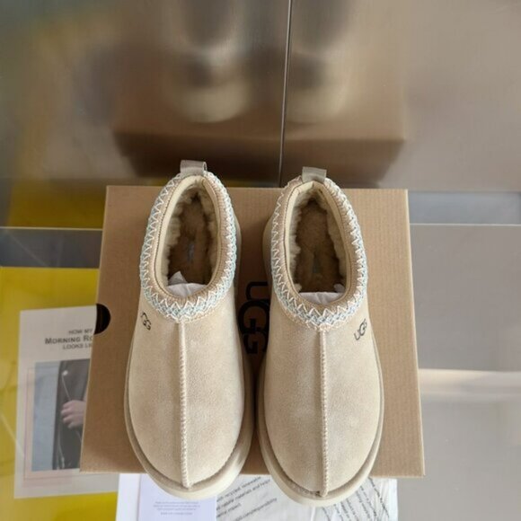 UGG Tasman Slippers Mustard Seed Womens - Picture 7 of 9